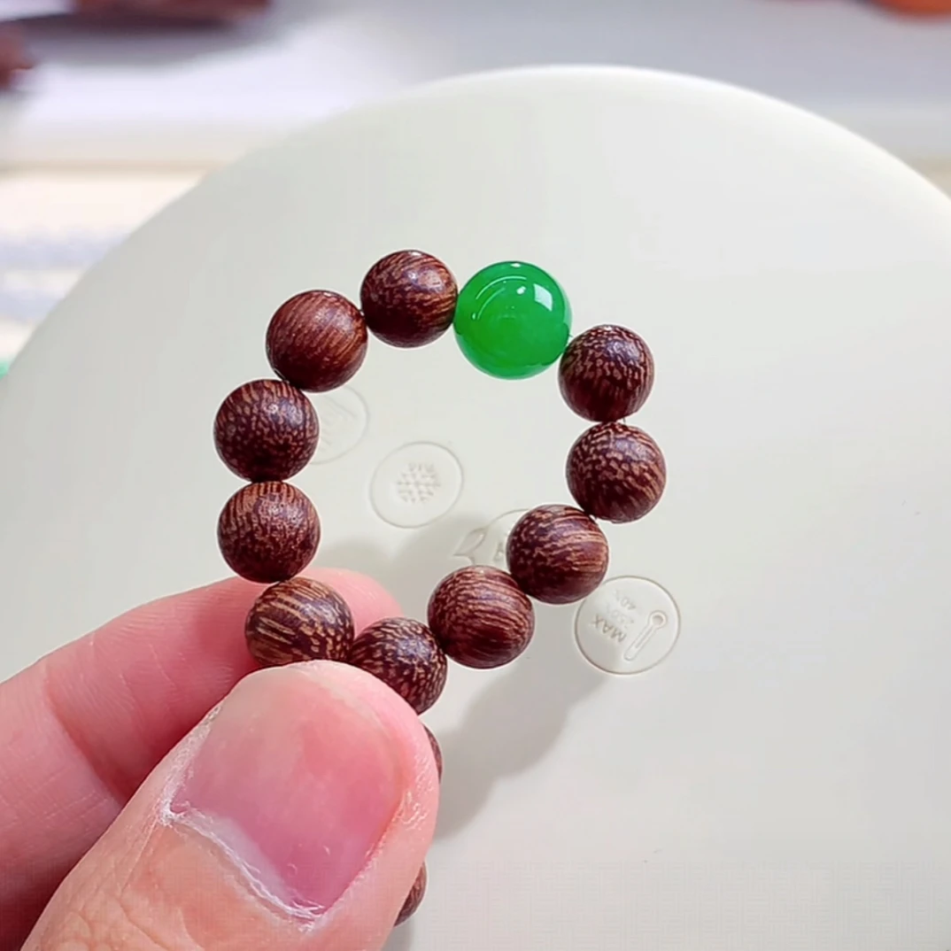 天然缅甸A货翡翠木珠搭配单颗绿翡卡9.6mm