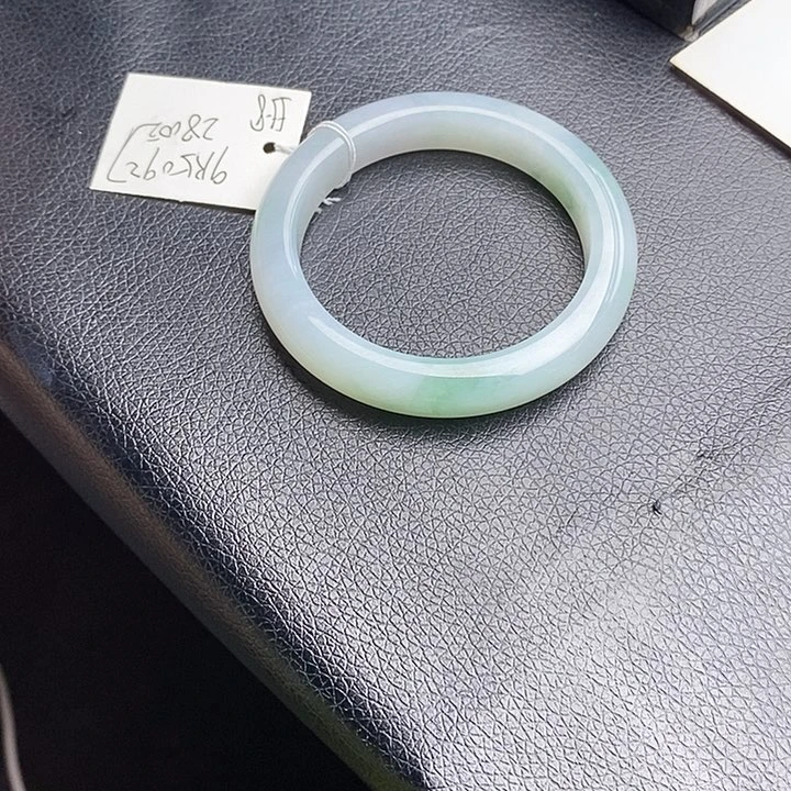 未镶嵌手镯翡翠56圈口