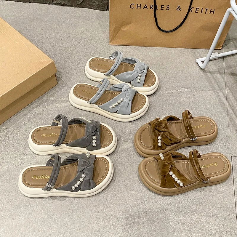 两穿高级感拖鞋女款2025新款爆款外穿夏季外出漂亮高颜值厚底凉鞋