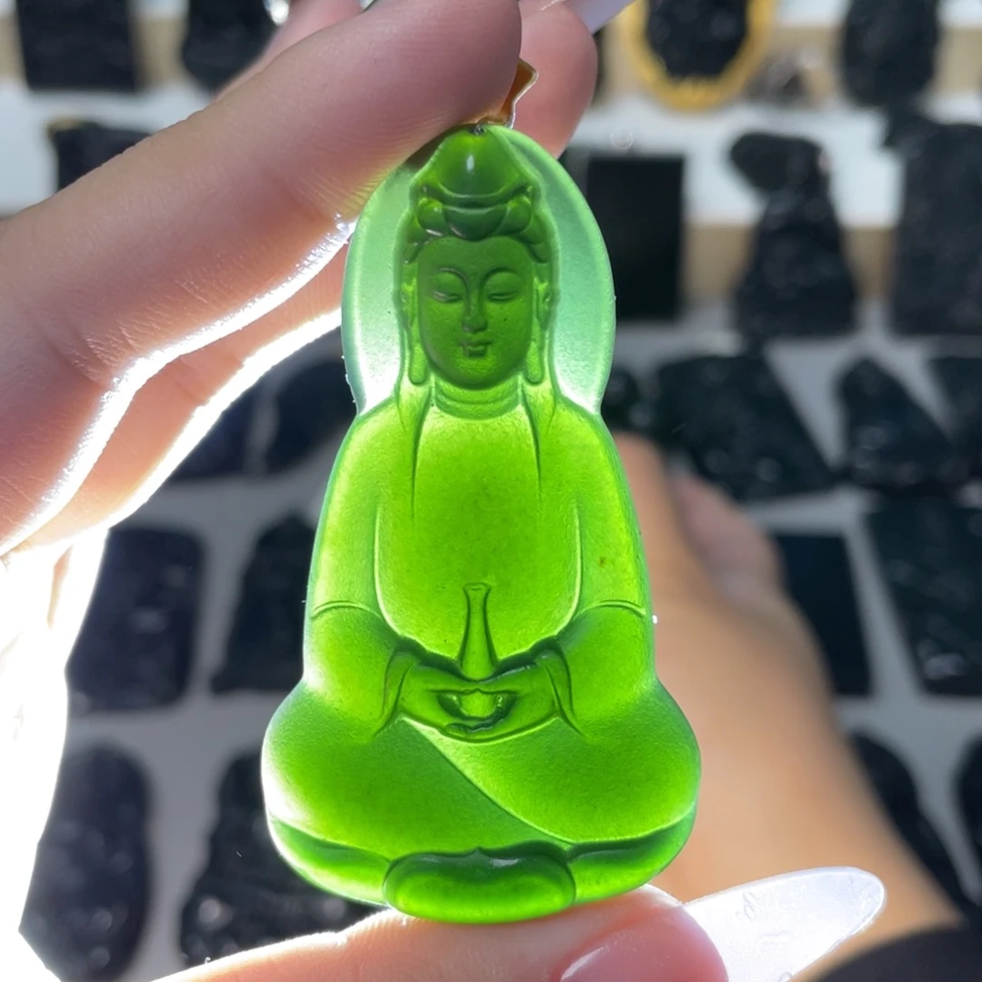 蛇纹石玉未镶嵌吊坠