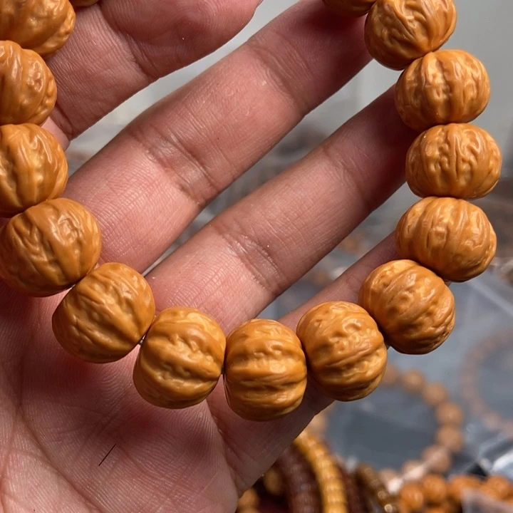 猴头核桃吊坠今天