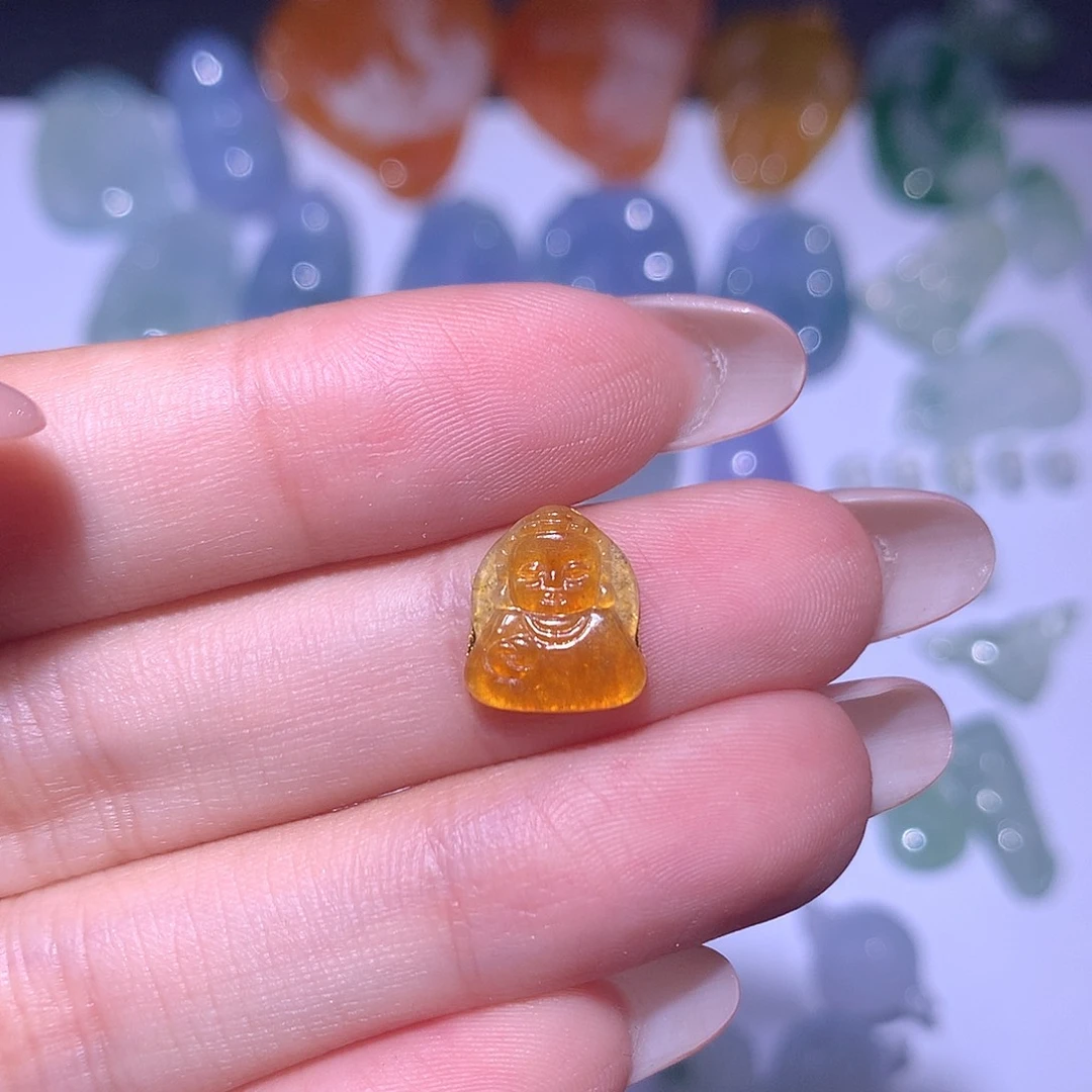 颈饰未镶嵌翡翠佛