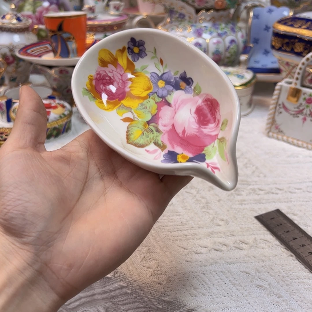 瓷片精美瓷器炸福利