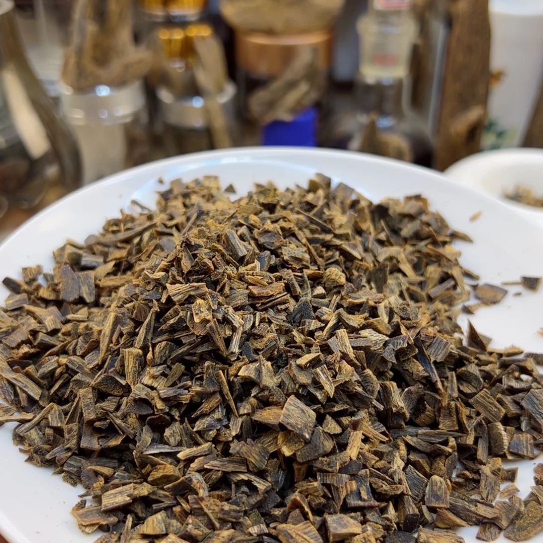 沉香木摆件吉*吉棋楠沉香油叶子小米粒碎料100克