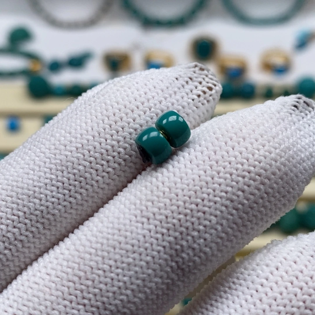 绿松石未镶嵌珠宝奇石直切对珠5.6