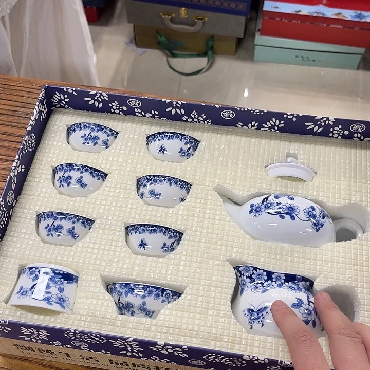 孤品茶具等。