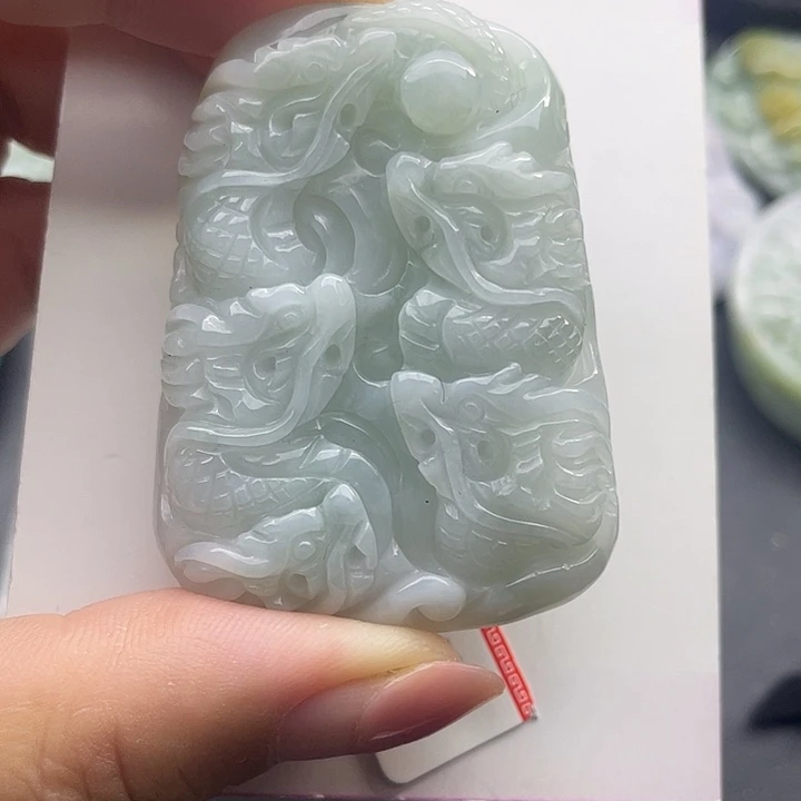 翡翠未镶嵌颈饰天然翡翠