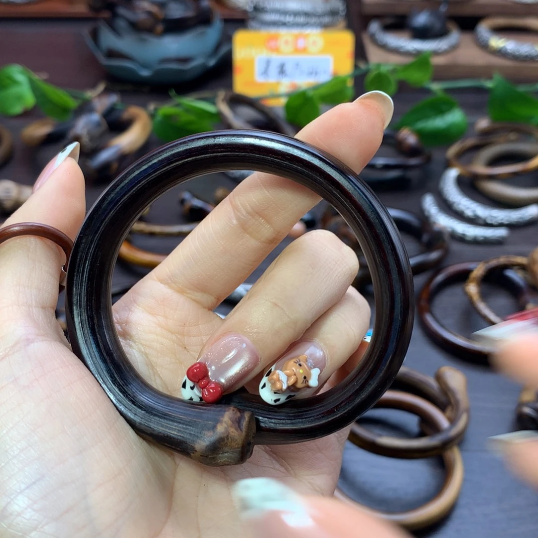 极黑色无节昌都藤