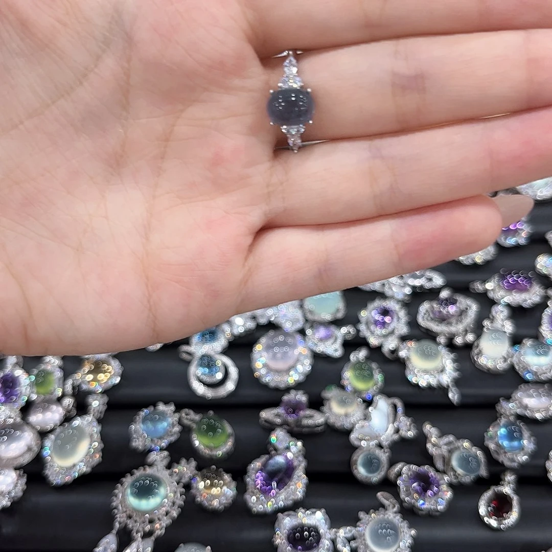 哇***湖海蓝宝石戒圈银S925镶嵌