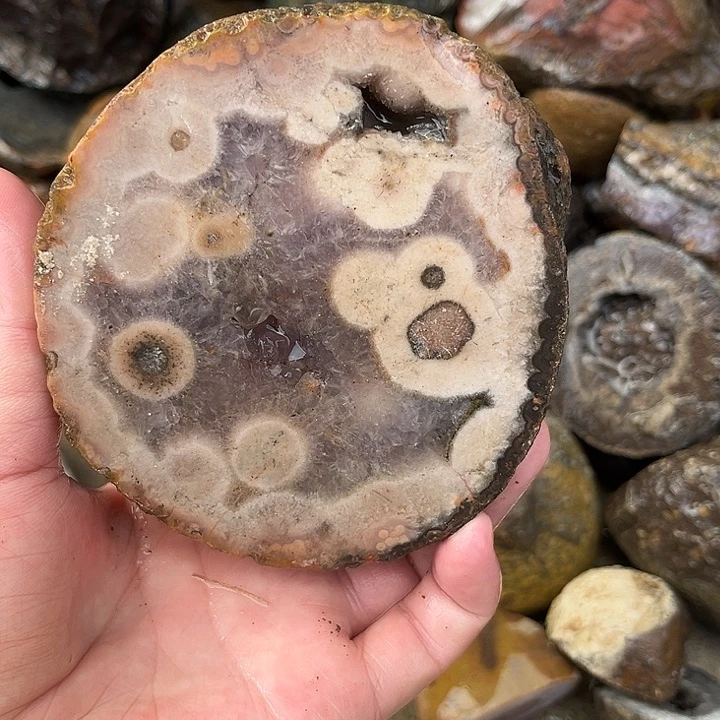 玛瑙/玉髓颈饰合金