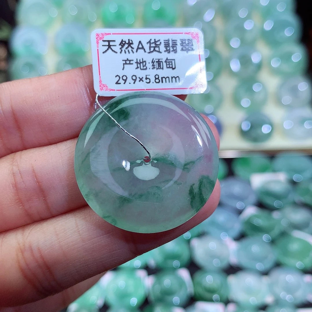 翡翠未镶嵌吊坠(不含链)刘*胖