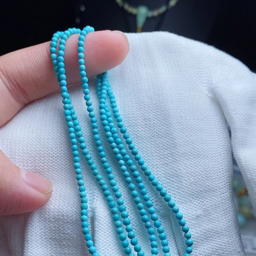 绿松石未镶嵌颈饰