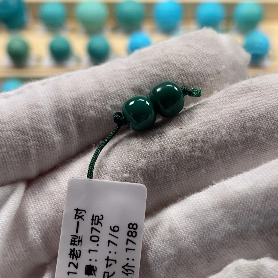 绿松石未镶嵌精品高瓷绿松石哦