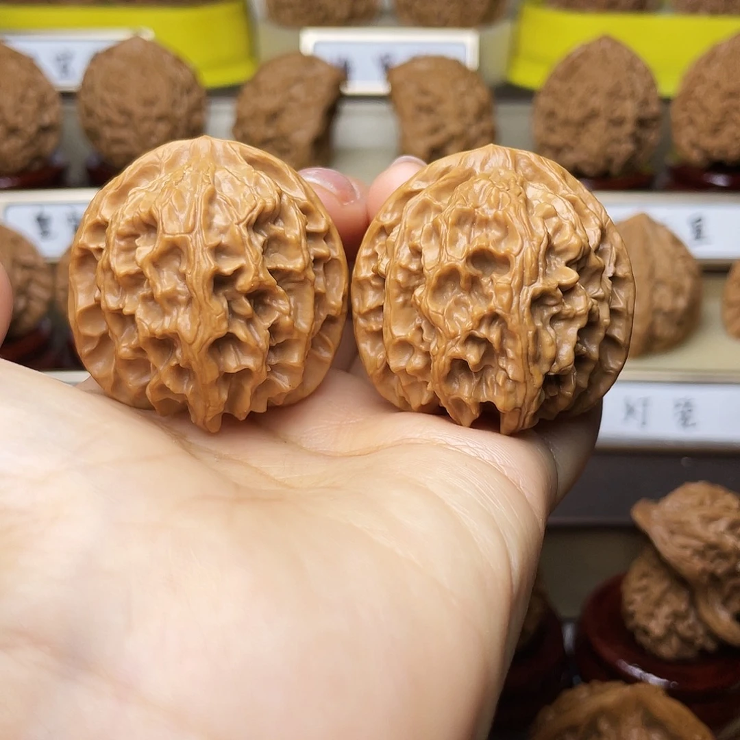 把件文玩核桃苹果园38左右