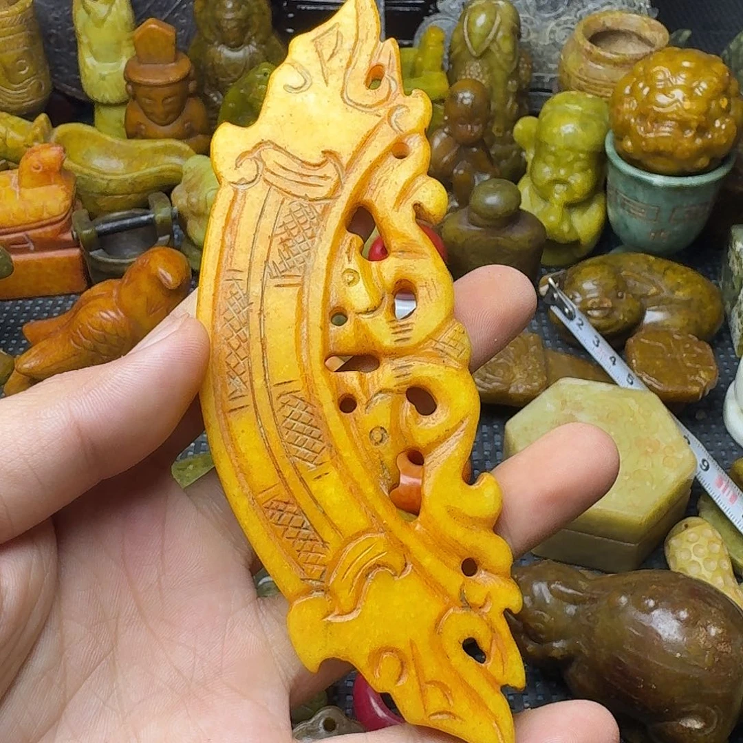 白玉菩提吊坠。。。