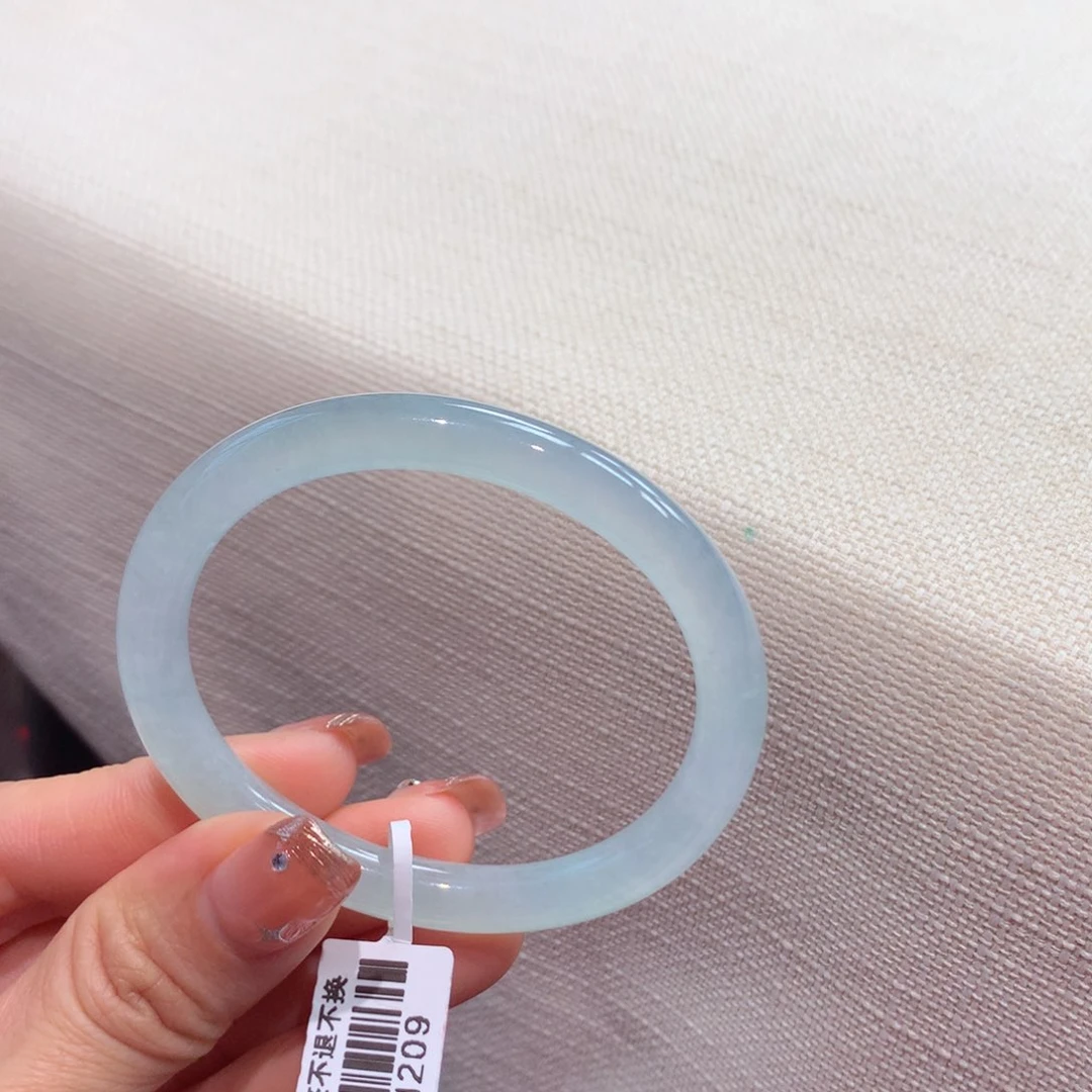 翡翠手镯未镶嵌12号