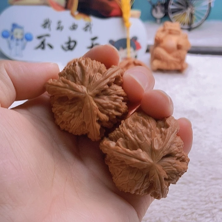 把件文玩核桃斗**穹三棱