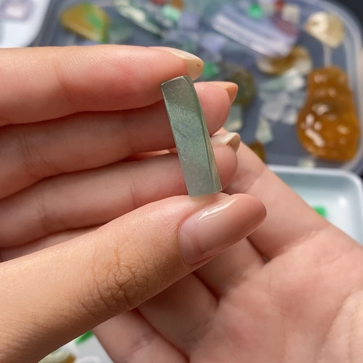 未镶嵌定制翡翠翡翠