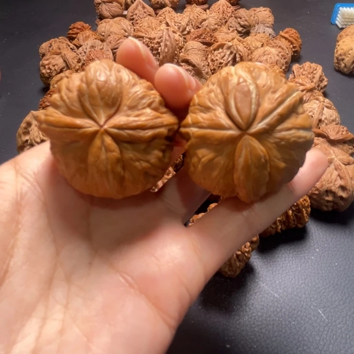 元宝两棱挂角39尺寸核桃哈哈哈哈哈哈哈