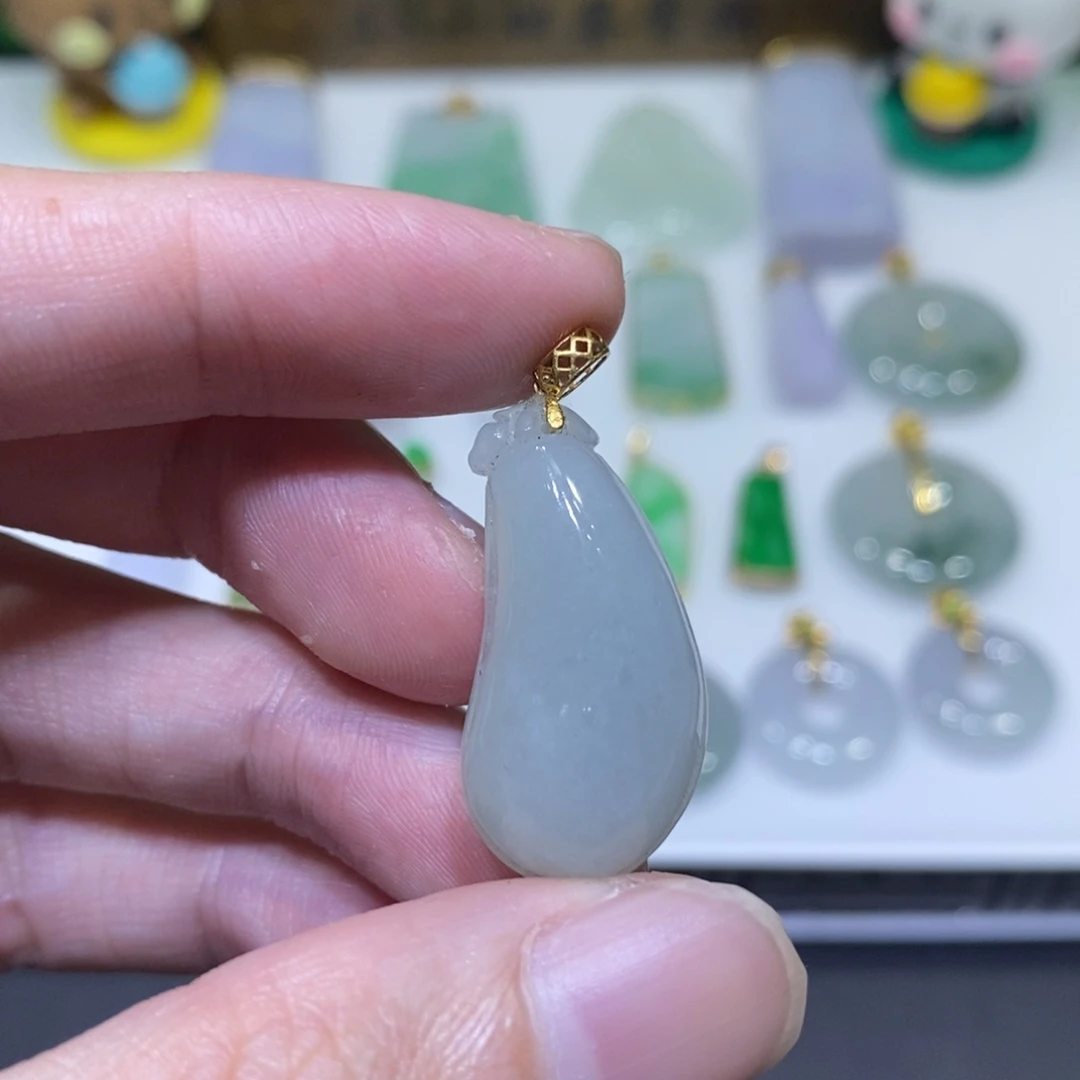翡翠18K金镶嵌吊坠(不含链)