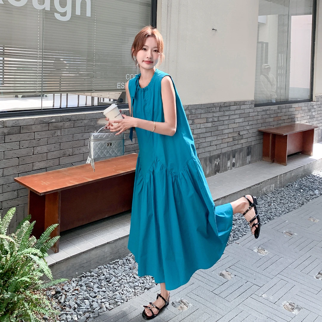 时尚法式无袖挂脖连衣裙女2025夏季新款拼接中长款度假休闲仙女裙