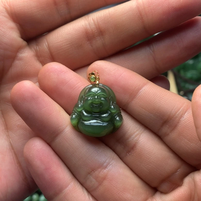 【闪购商品】吊坠(不含链)18K金镶嵌和田玉（碧玉）