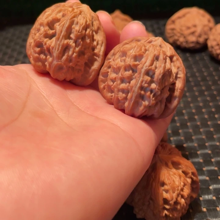 梦***行吊坠文玩核桃白狮子核桃