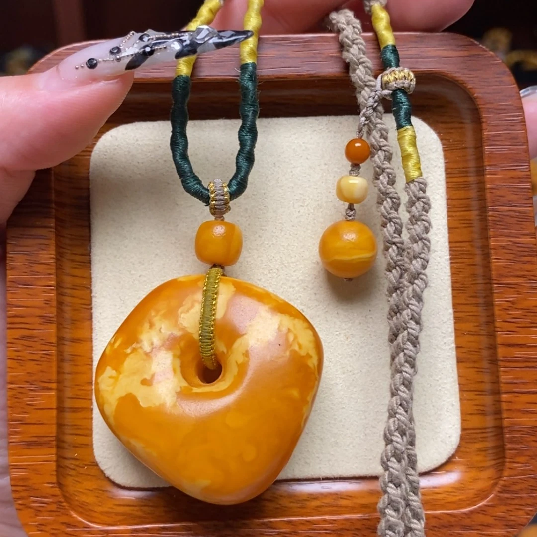 【闪购商品】蜜蜡颈饰未镶嵌项链