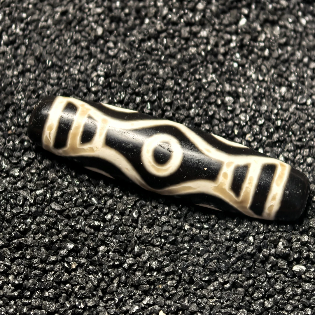 『宸祥』行运·龙六眼·51×13mm(No.000050)