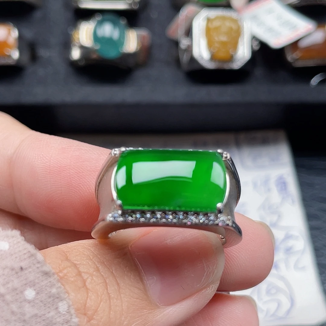 翡翠戒指银S925镶嵌天然a货翡翠没运费险0001