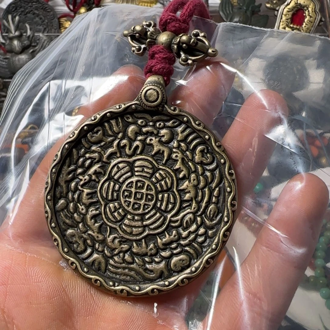 薄***坤颈饰玻璃啊啊啊啊啊啊啊