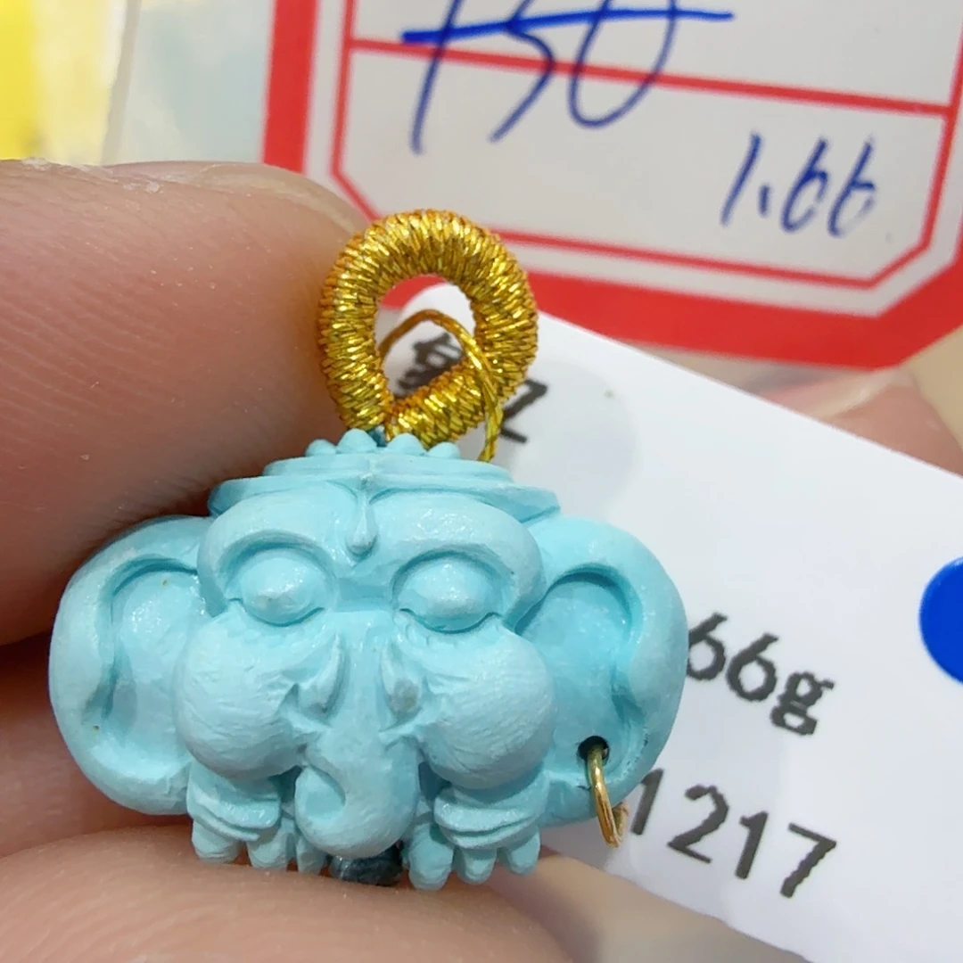 绿松石未镶嵌珠宝奇石