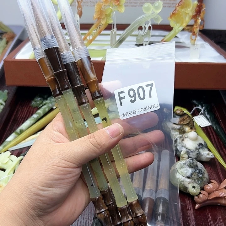 蛇纹石玉发饰合金挪*
