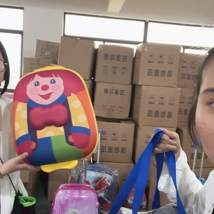 金宝宝行李箱16寸