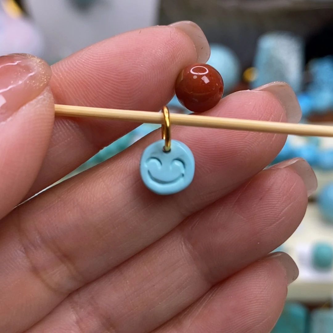 南红玛瑙未镶嵌珠宝奇石