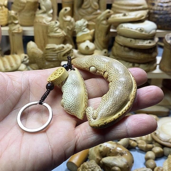 竹根雕豆夹大小两个