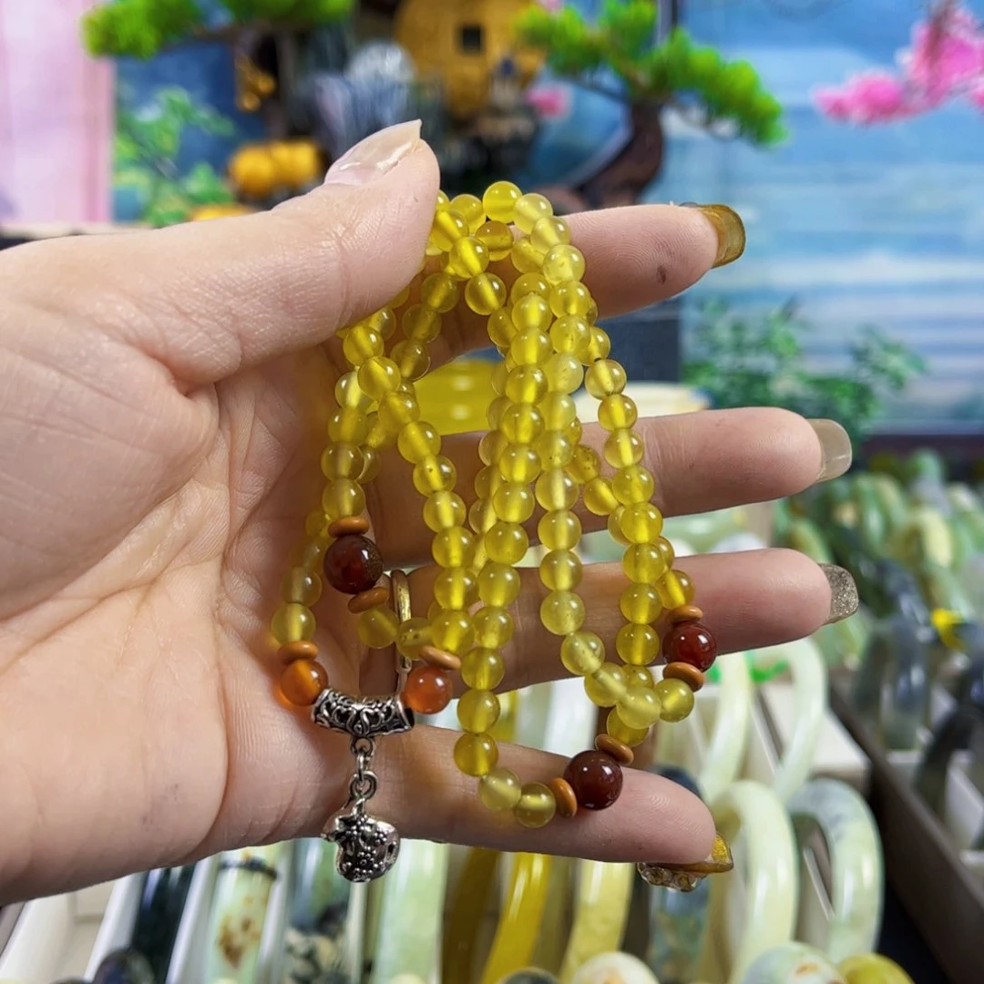 蛇纹石玉颈饰钛钢