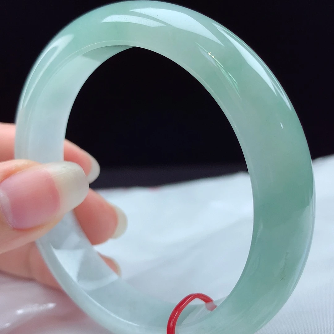 未镶嵌手镯翡翠卡***河96026，