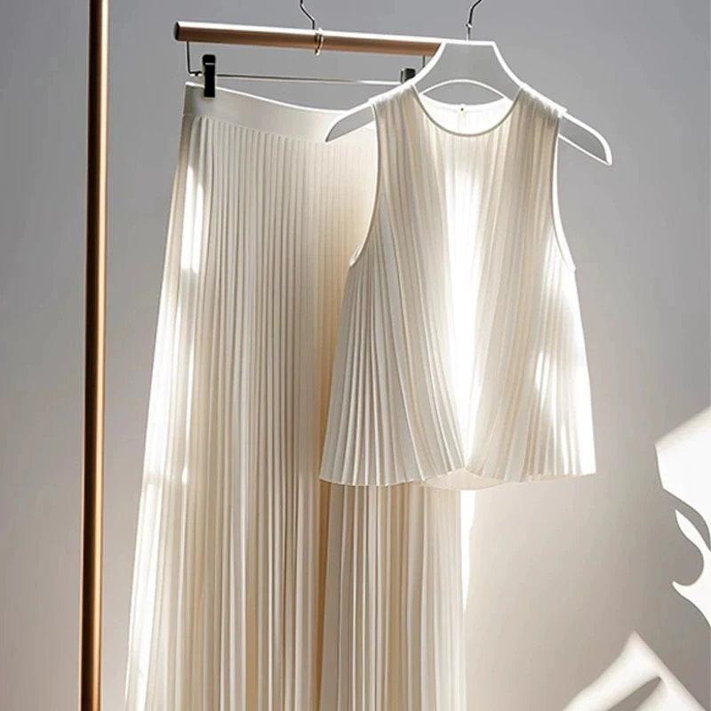 无袖宽松显瘦今年流行的漂亮褶皱套装女夏季新款感气质上衣两件套