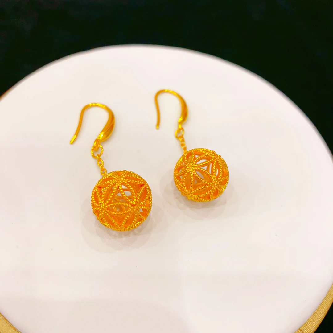 耳饰 镂空绣球耳钩百搭0549