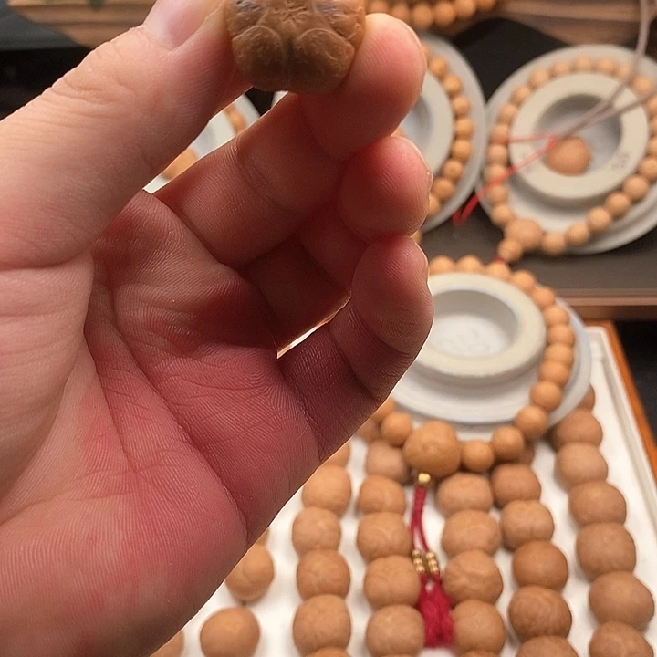 吊坠凤眼菩提?****平尼伯尔菩提
