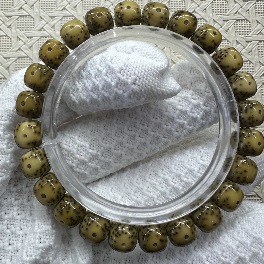 星月菩提石玉料料10✖️9正月大留白