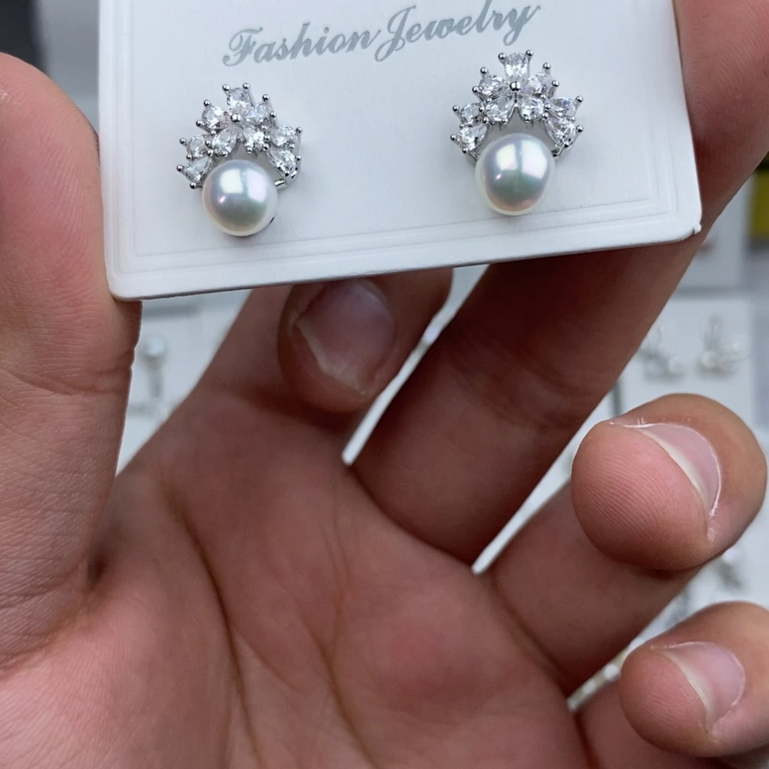 淡水珍珠未镶嵌耳饰