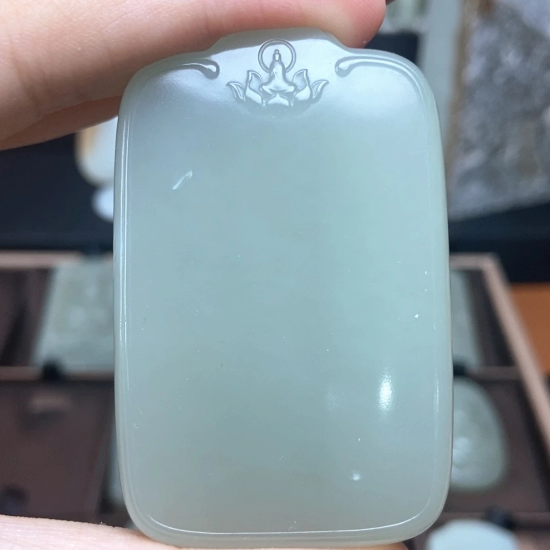 和田玉（糖玉）未镶嵌挂件