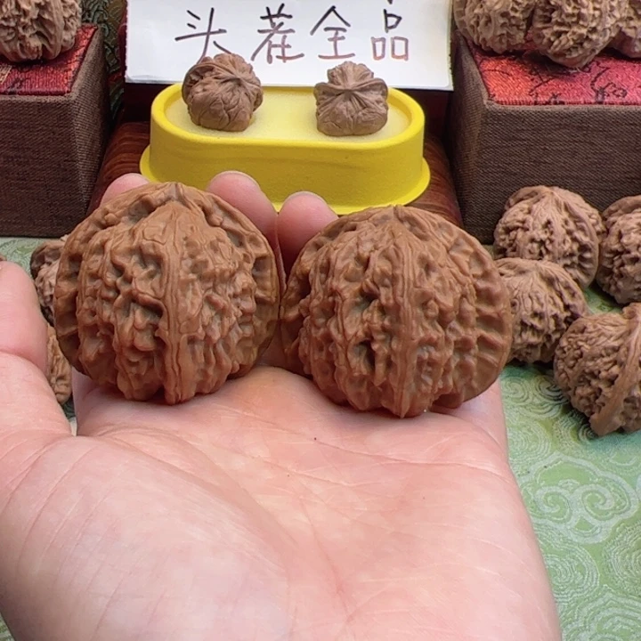 吊坠文玩核桃白狮子文玩核桃手把件