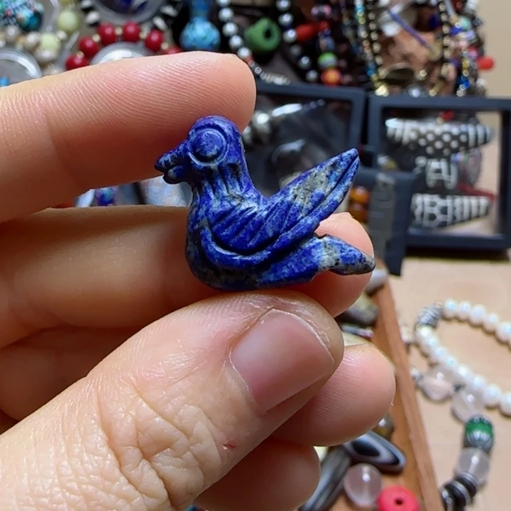 塔克西拉雕刻小鸟