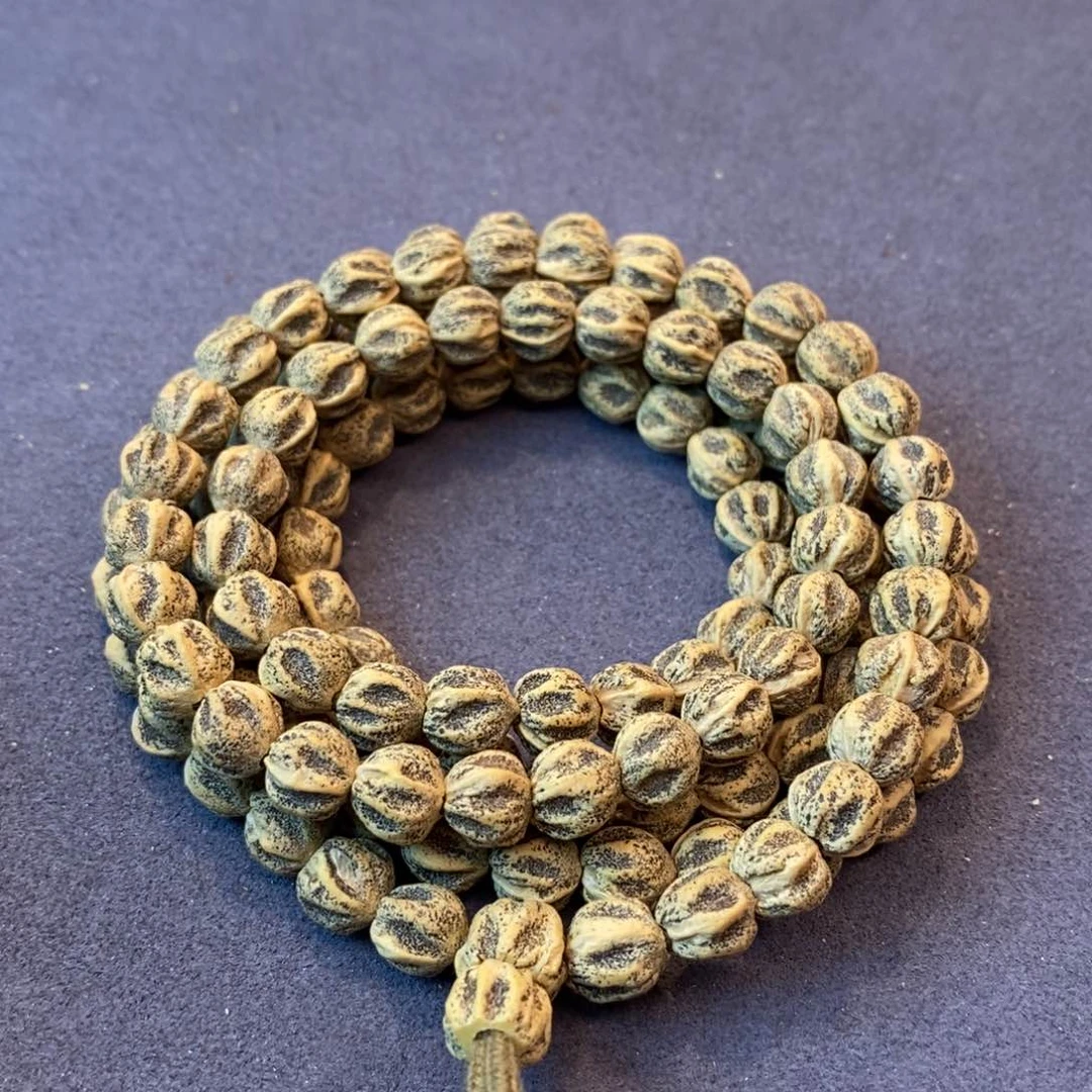 柏香籽/百香籽吊坠猴*儿