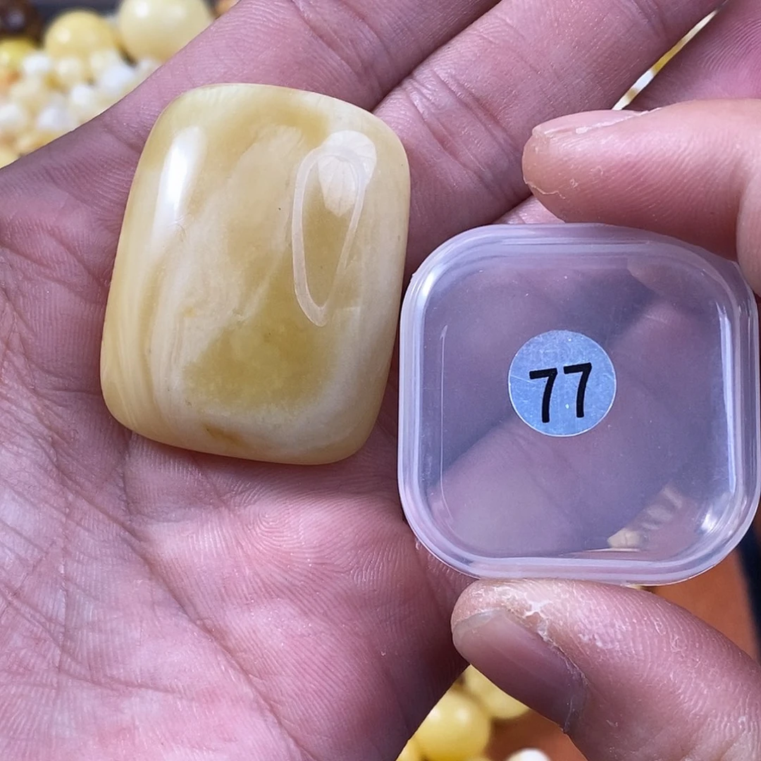 琥珀裸石未镶嵌微瑕l