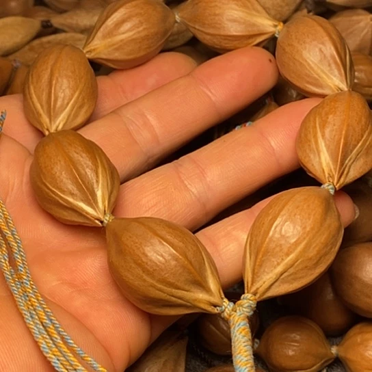 橄榄核手串圆四花手持13