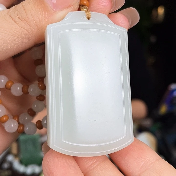 和田玉未镶嵌颈饰定制发货